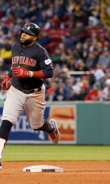 Indians get season-high 18 hits, beat Red Sox 14-9